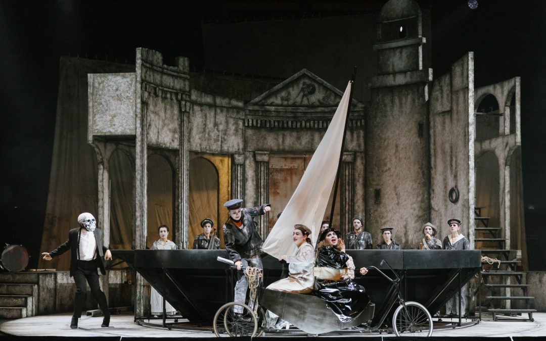 Les Surprises – Teatro Cervantes de Málaga – 13 Septiembre